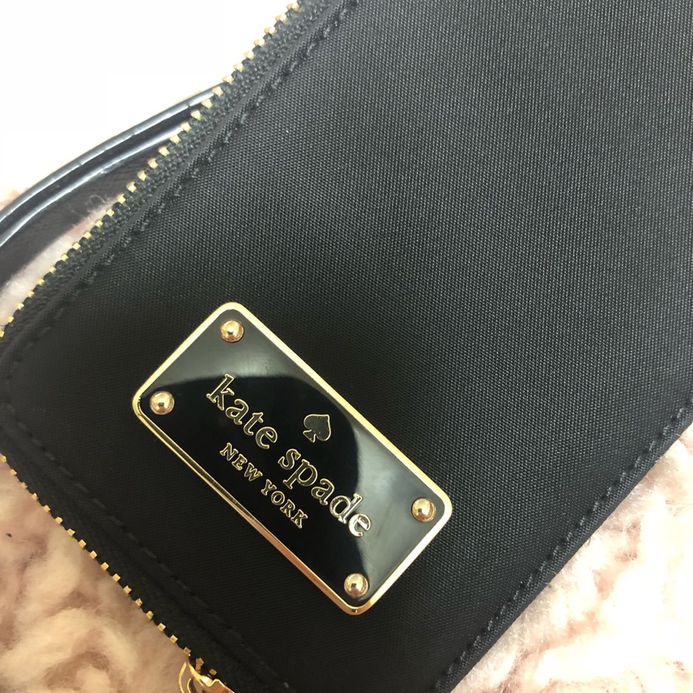 Black Kate Spade lanyard